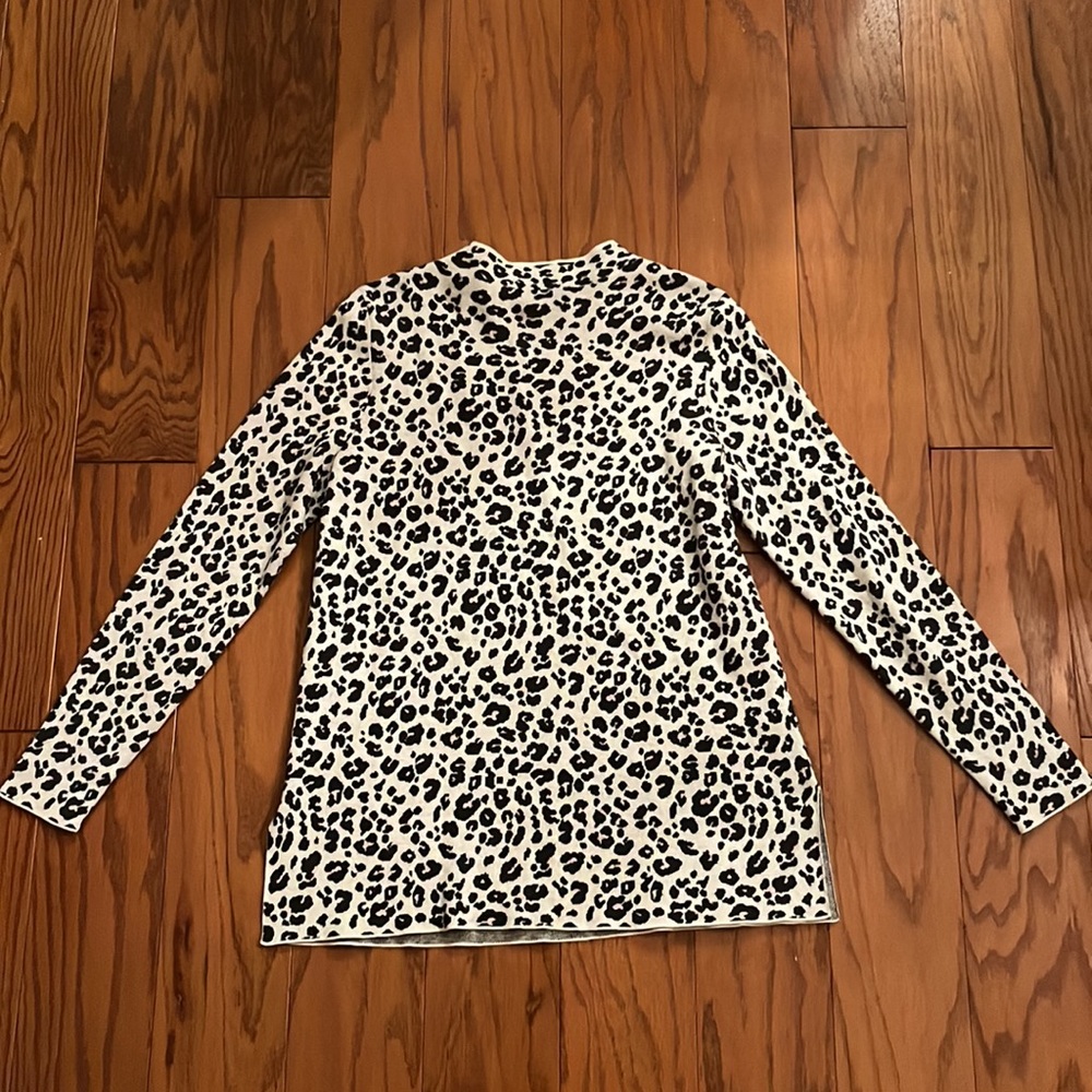 Loft Sweater - Picture 2 of 2